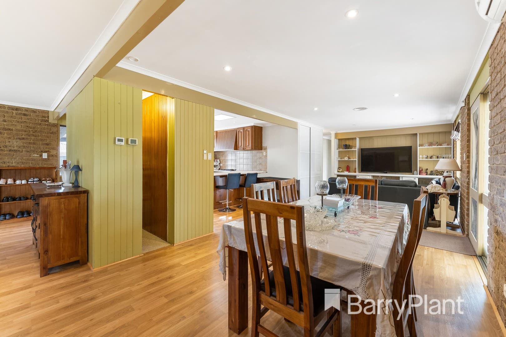 29 Nightingale Drive, Werribee, VIC 3030, Werribee - Thumbnail 4