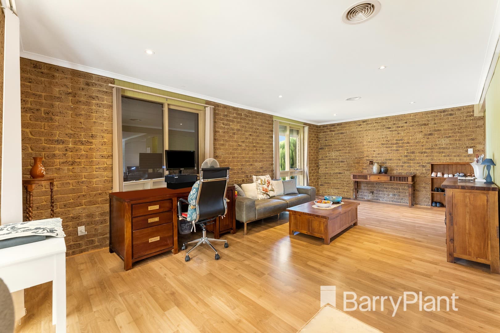 29 Nightingale Drive, Werribee, VIC 3030, Werribee - Thumbnail 6