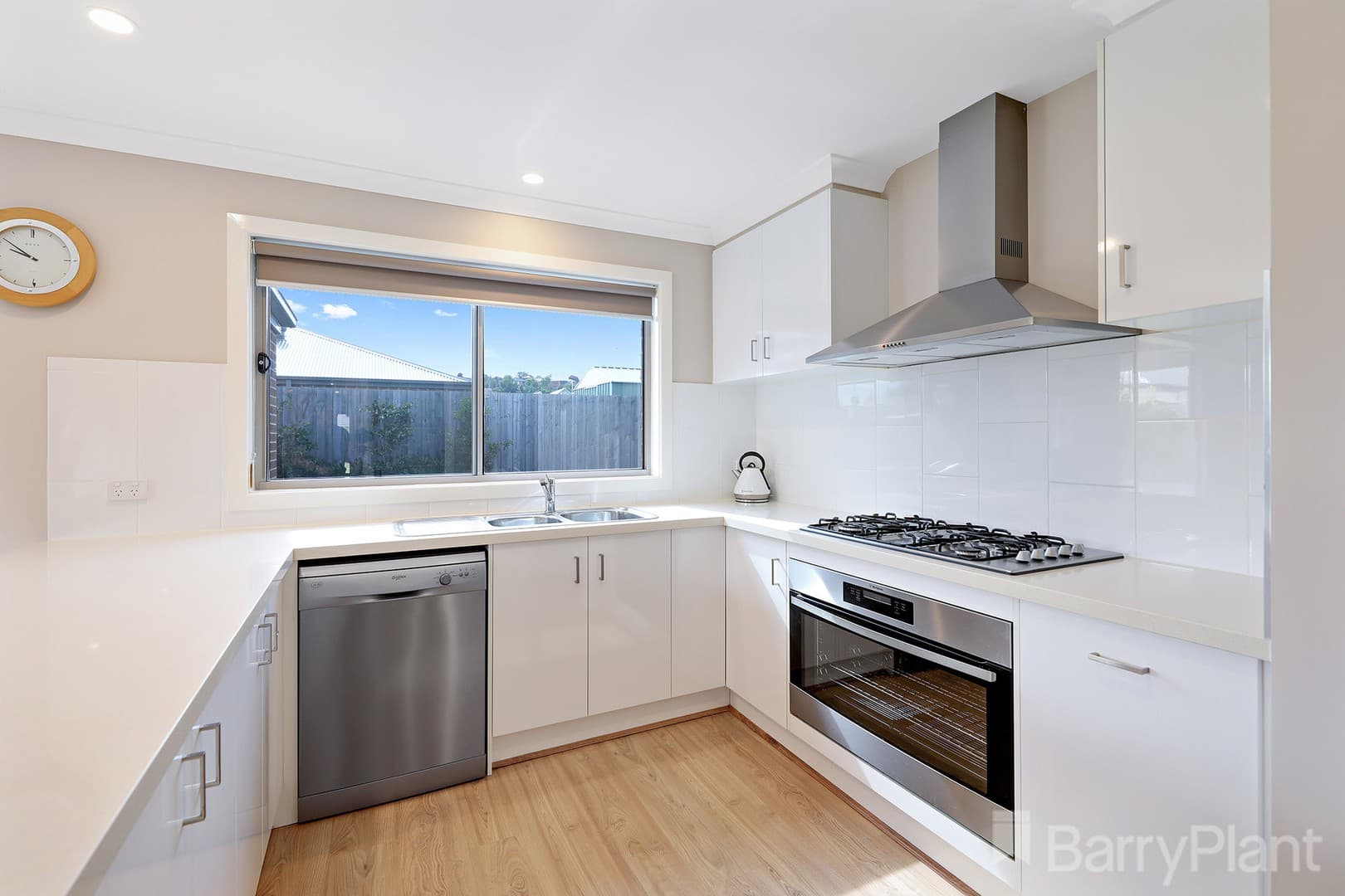 7 Gary Avenue, Drouin, VIC 3818, Drouin - Thumbnail 5