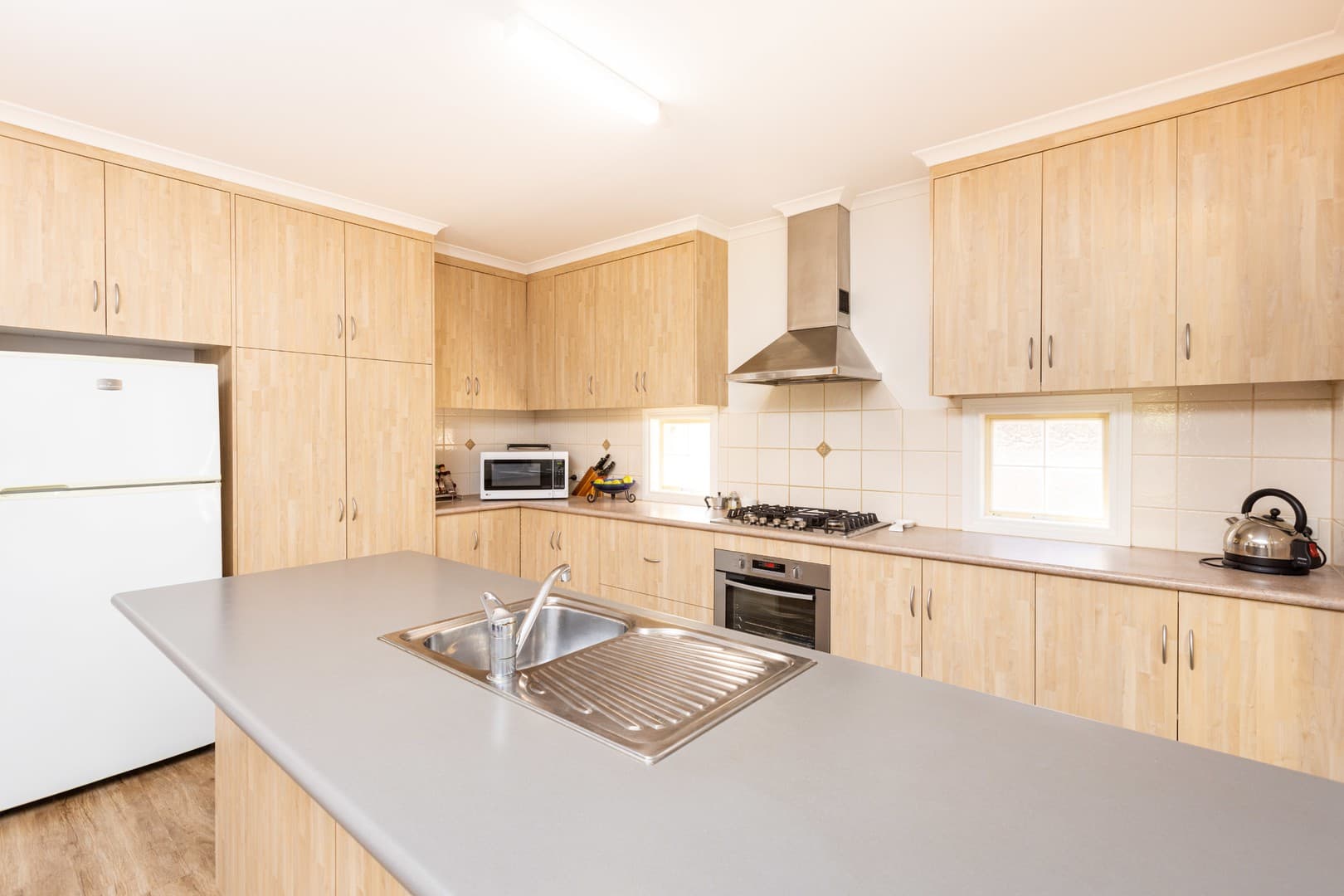 260 Twelfth Street, Mildura, VIC 3500, Mildura - Thumbnail 3