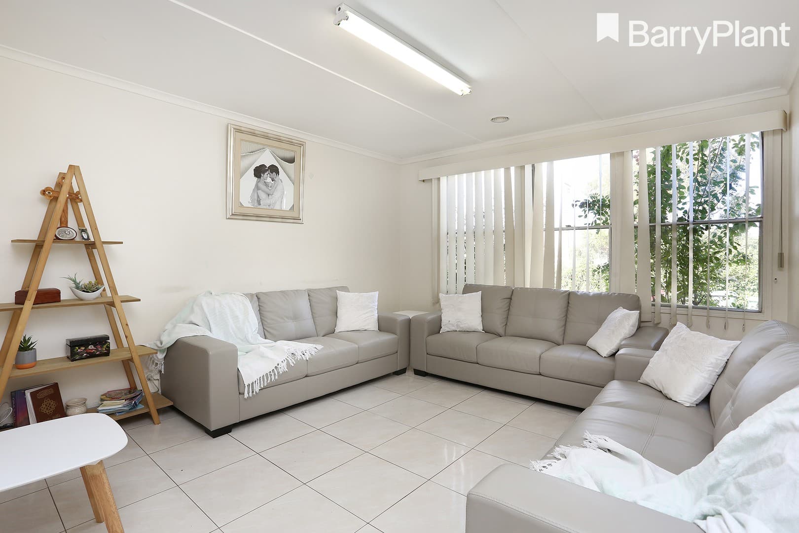 52 Westmere Crescent, Coolaroo, VIC 3048, Coolaroo - Thumbnail 4