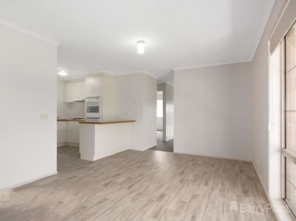 52 King Street, Pakenham, VIC 3810, Pakenham - Thumbnail 2