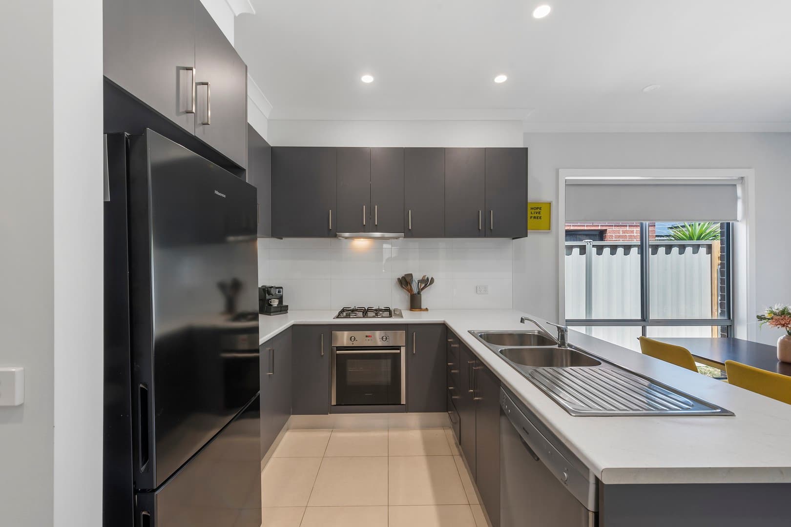 12/40 Mccubbin Way, Caroline Springs, VIC 3023, Caroline Springs - Thumbnail 4
