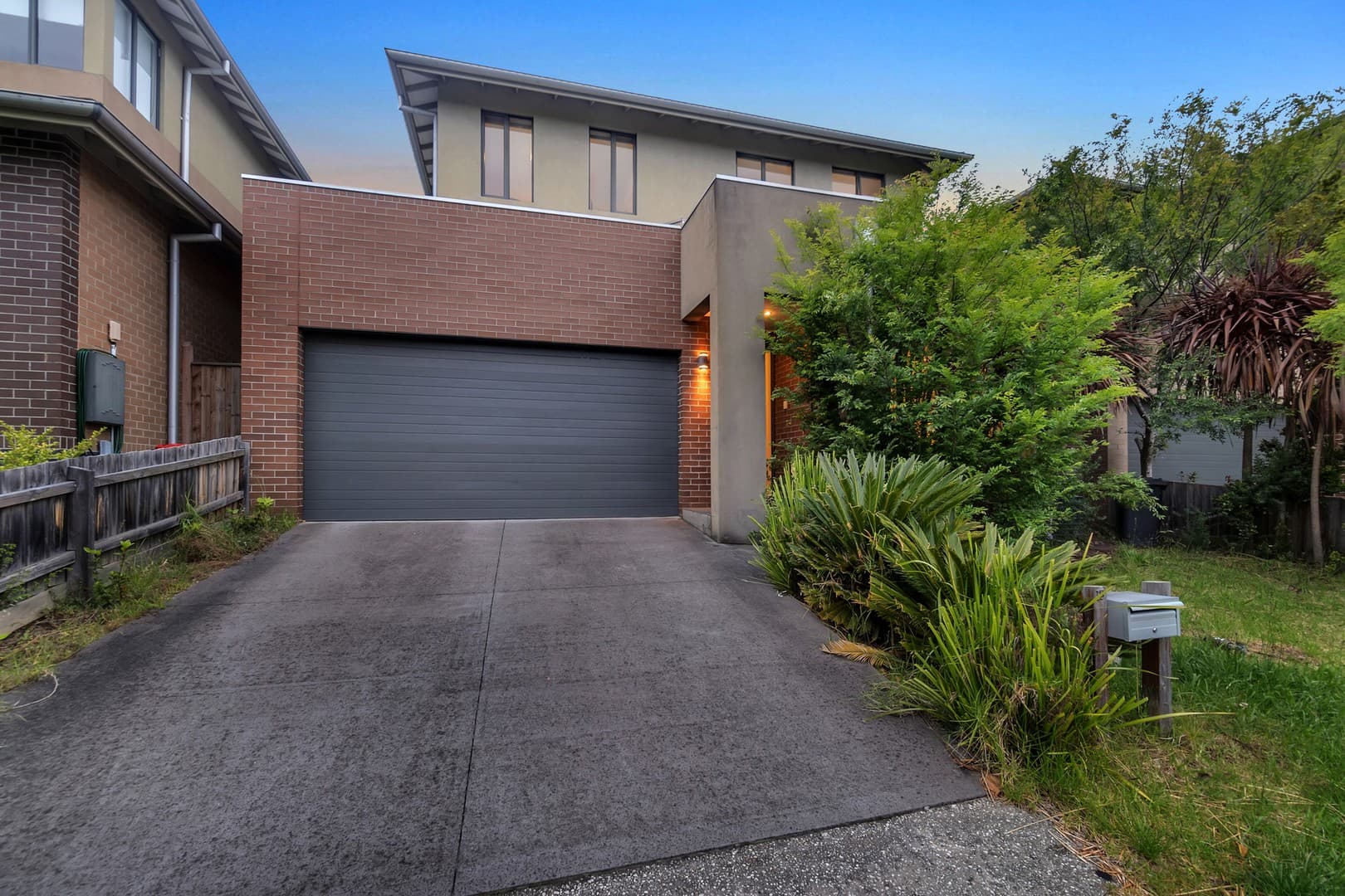 15 Cinnabar AvenueMount Waverley, VIC 3149, Mount Waverley - Image 1