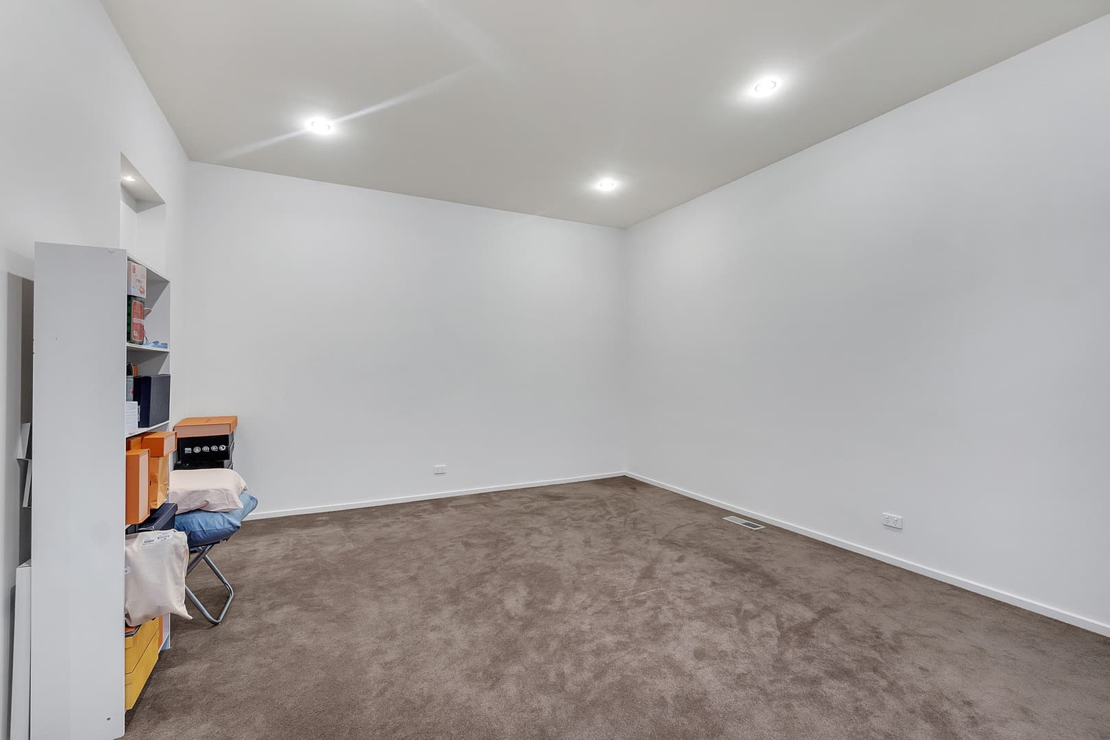 15 Cinnabar AvenueMount Waverley, VIC 3149, Mount Waverley - Thumbnail 3