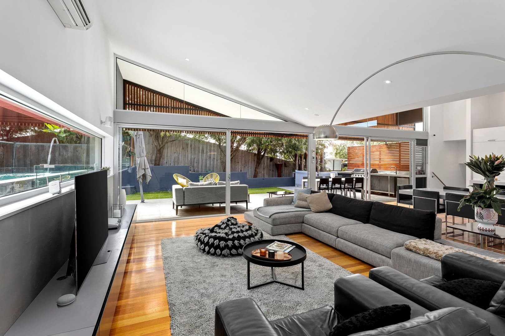 49 Hillsyde ParadeStrathmore, VIC 3041, Strathmore - Thumbnail 4