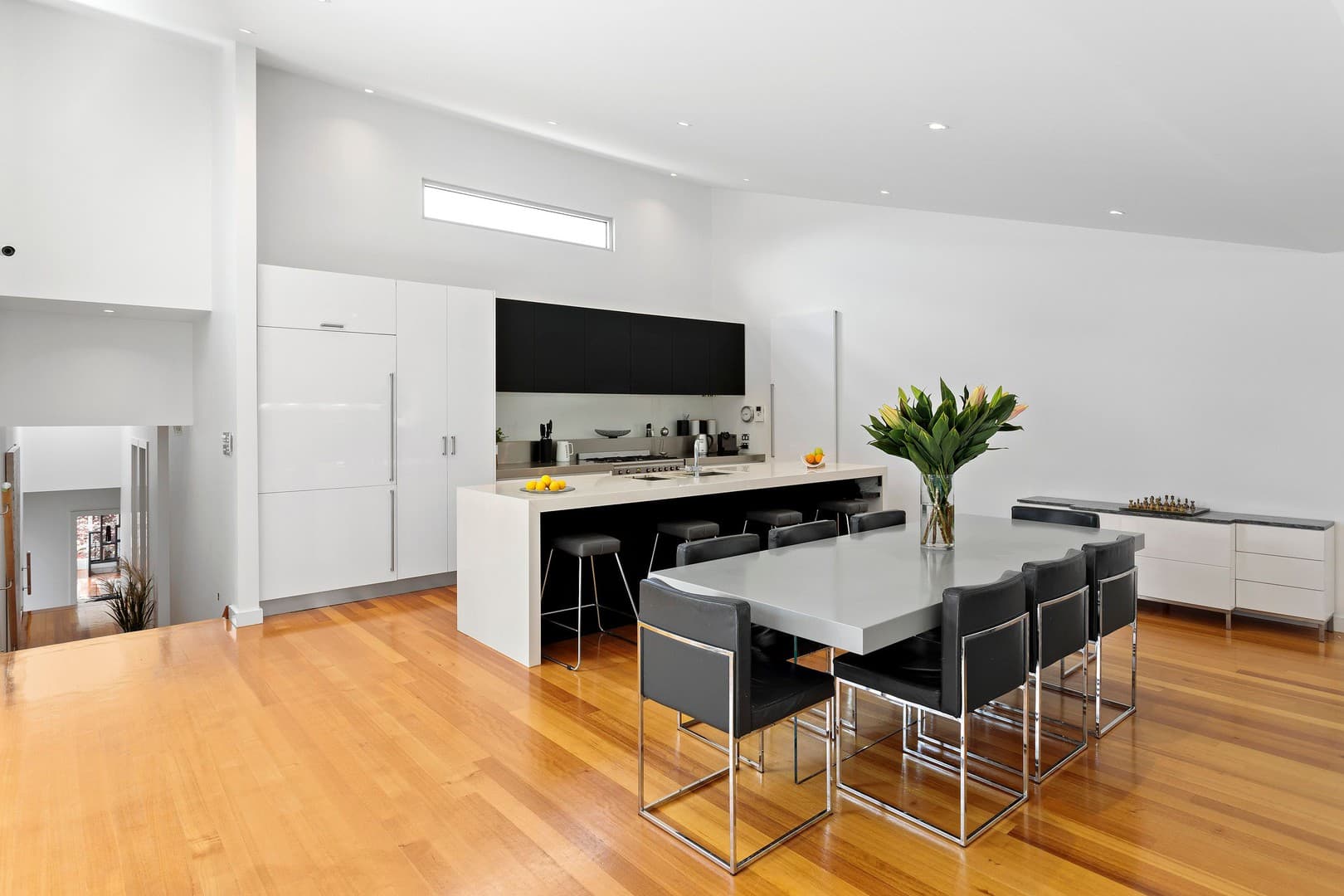 49 Hillsyde ParadeStrathmore, VIC 3041, Strathmore - Thumbnail 5