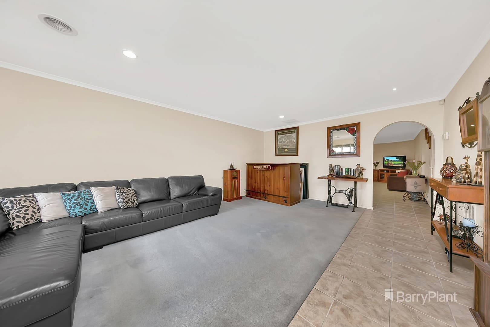 84 Twin River DriveSouth Morang, VIC 3752, South Morang - Thumbnail 3
