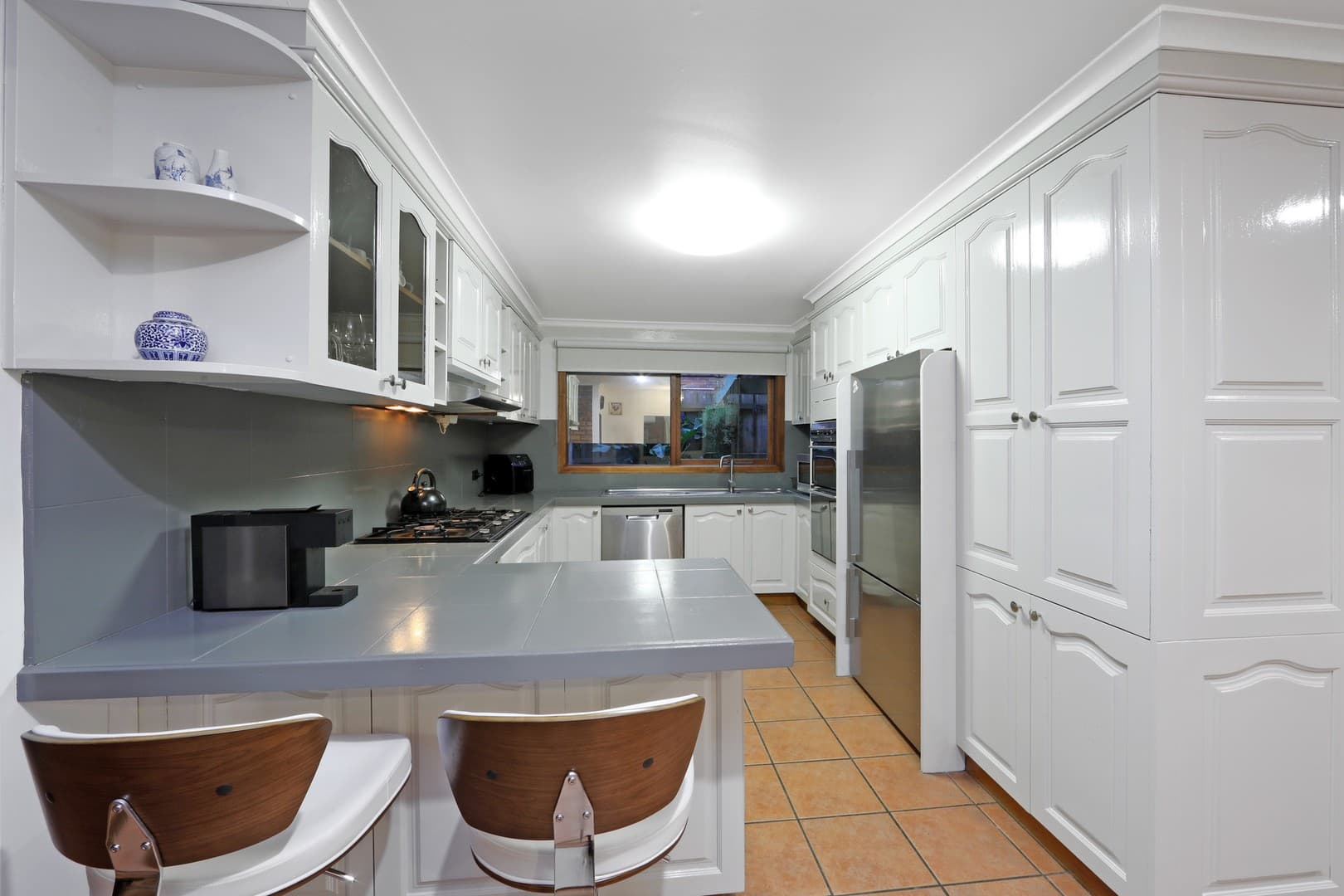4 Yellowstone CloseRowville, VIC 3178, Rowville - Thumbnail 2