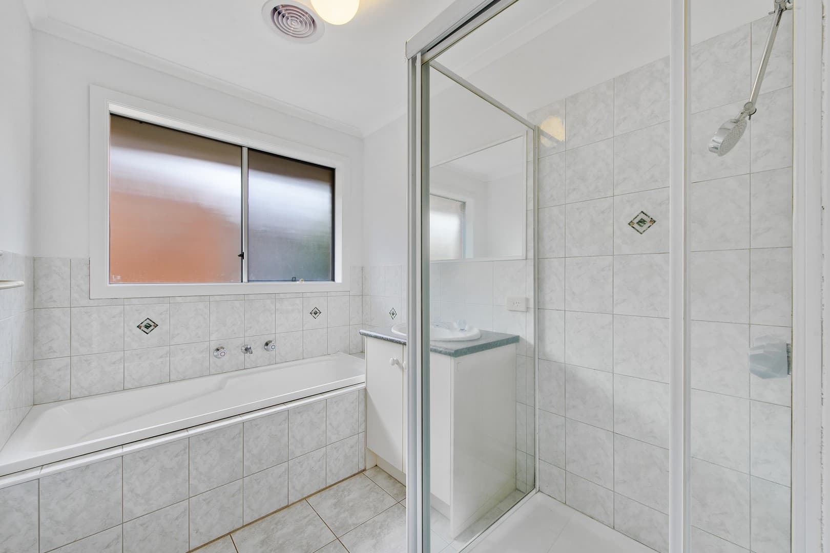 9 Varna CourtHillside, VIC 3037, Hillside - Thumbnail 6