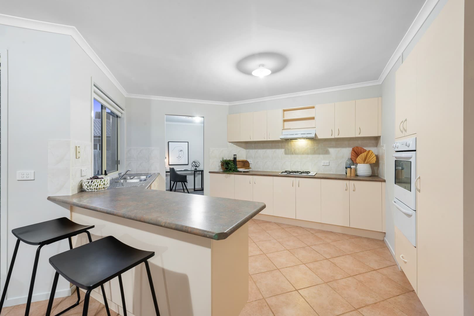 34 Bungarim WyndSydenham, VIC 3037, Sydenham - Thumbnail 4