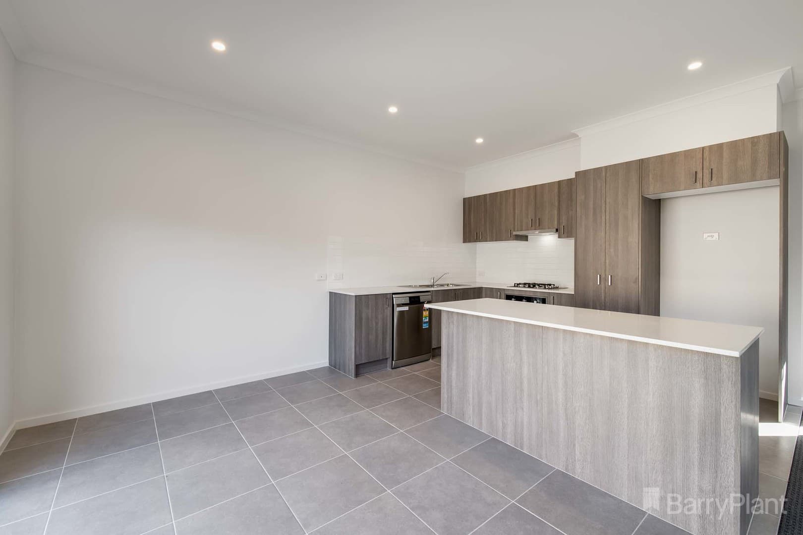 20 Obrien ParadePakenham, VIC 3810, Pakenham - Thumbnail 3