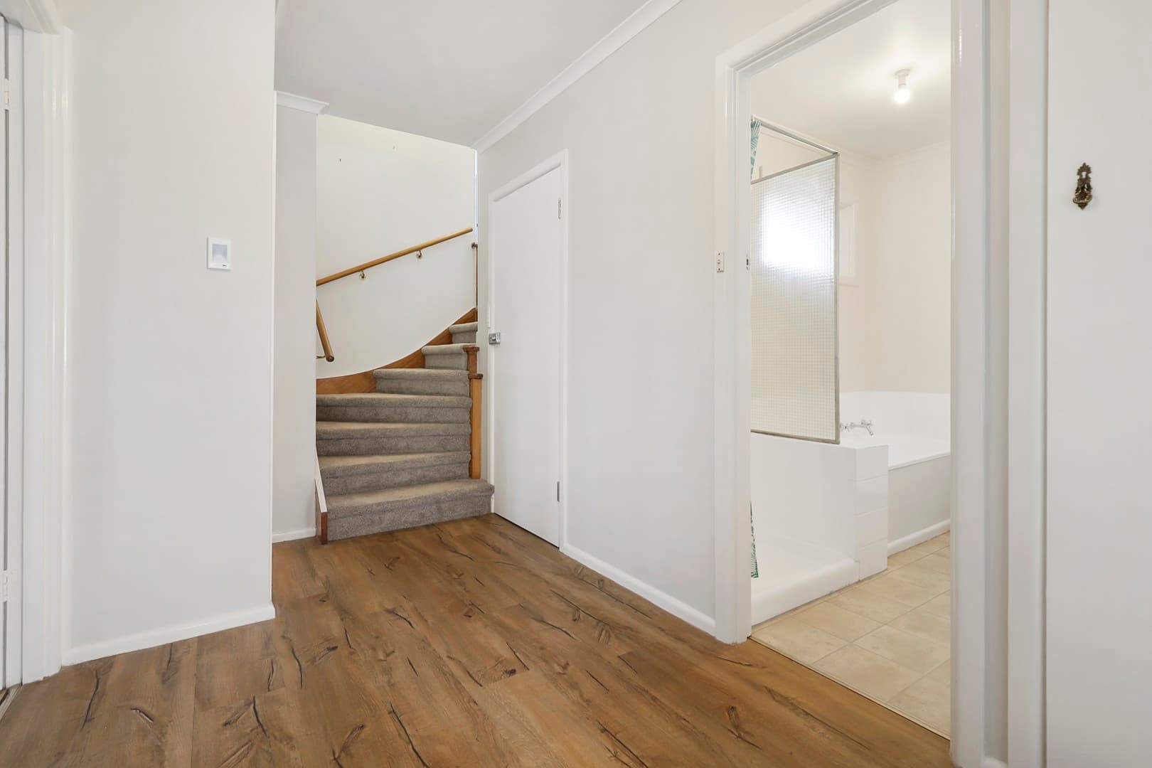 3/170 Warrigal RoadMentone, VIC 3194, Mentone - Image 1