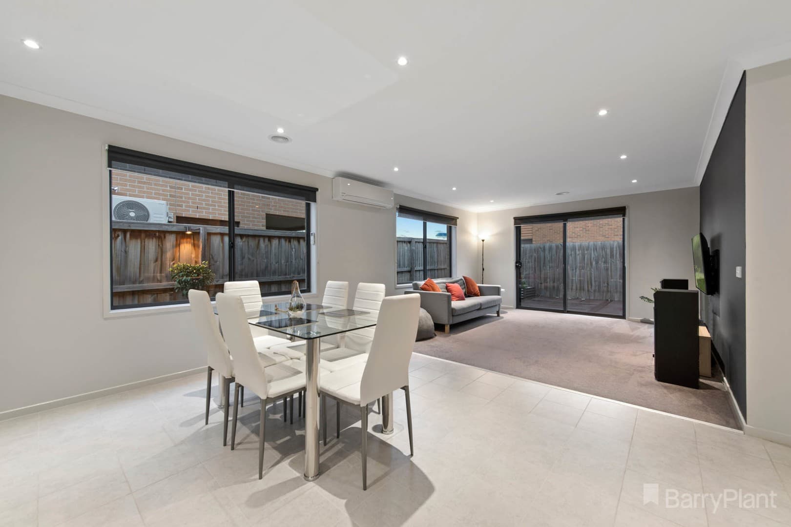 25 Arlington AvenuePakenham, VIC 3810, Pakenham - Thumbnail 4