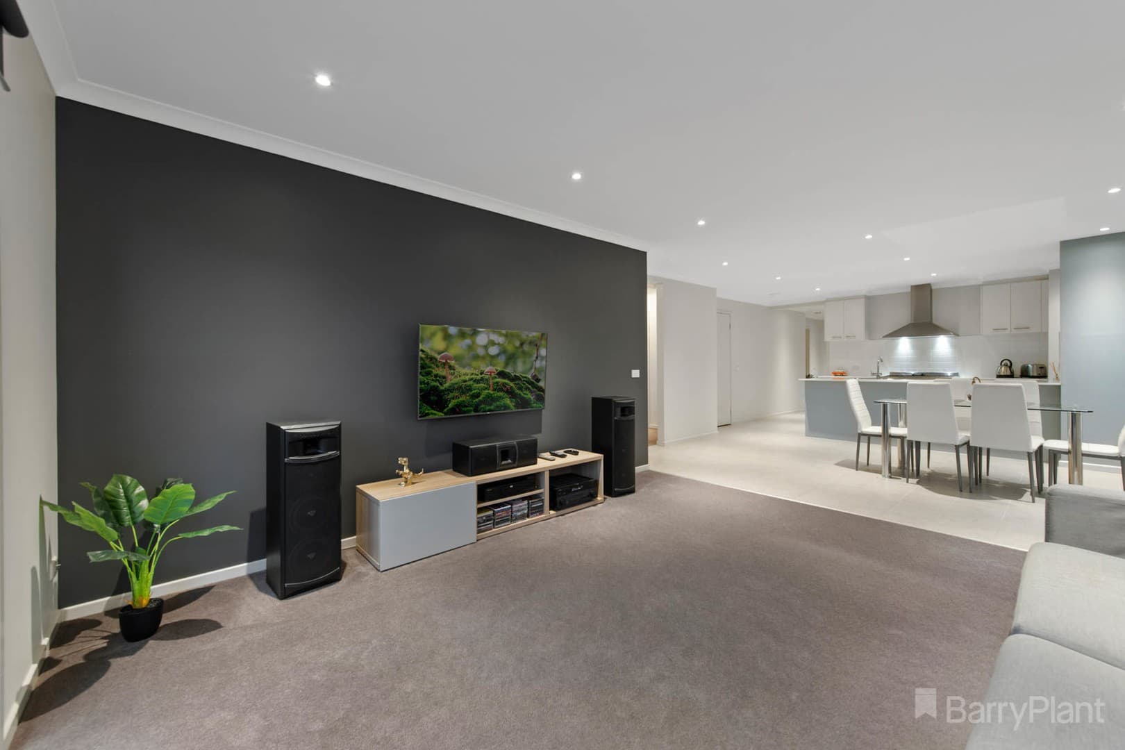 25 Arlington AvenuePakenham, VIC 3810, Pakenham - Thumbnail 5