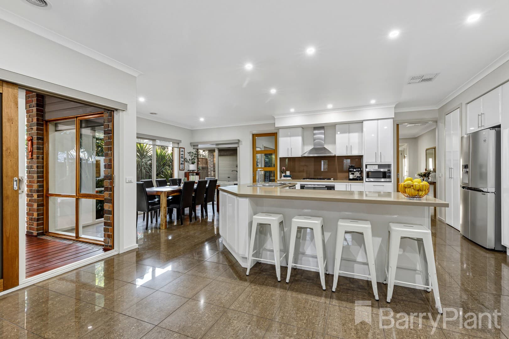 27 Barlow RiseBundoora, VIC 3083, Bundoora - Thumbnail 4