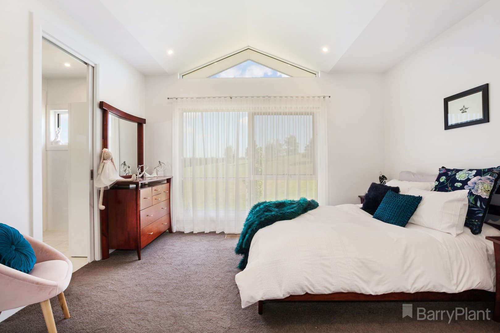 57 Toscana WayHidden Valley, VIC 3756, Hidden Valley - Thumbnail 3