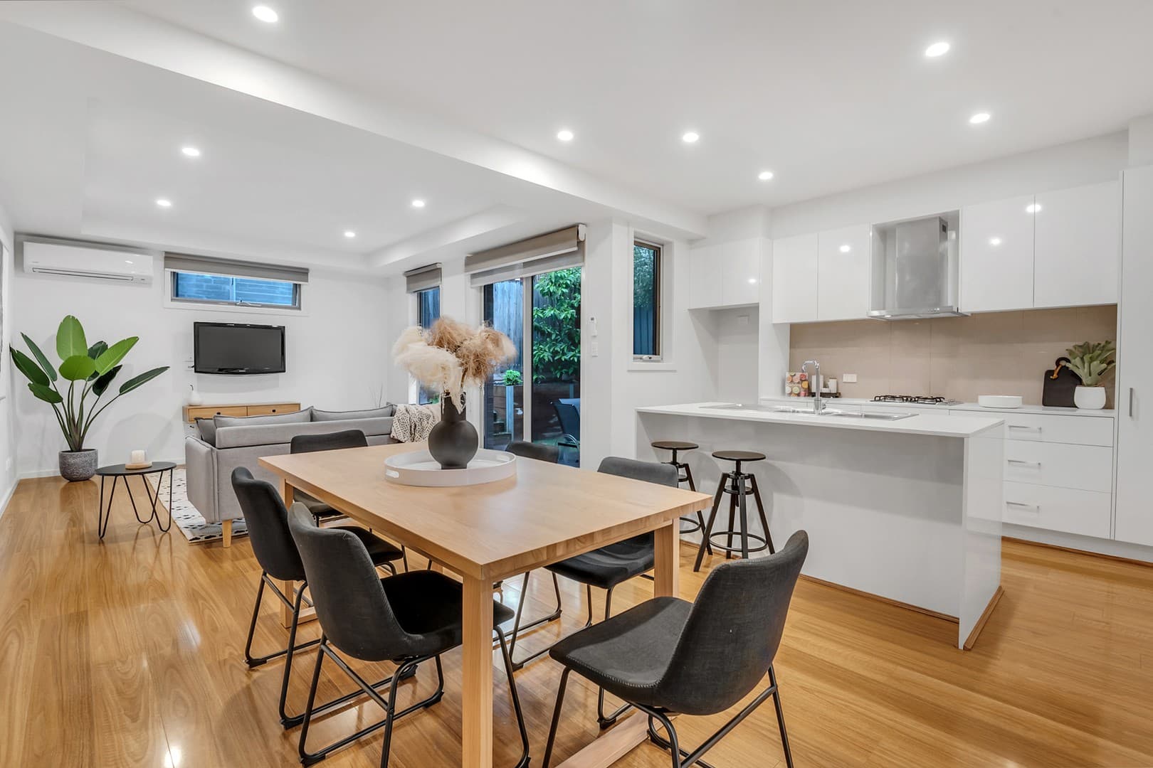 37A McComas StreetReservoir, VIC 3073, Reservoir - Thumbnail 2