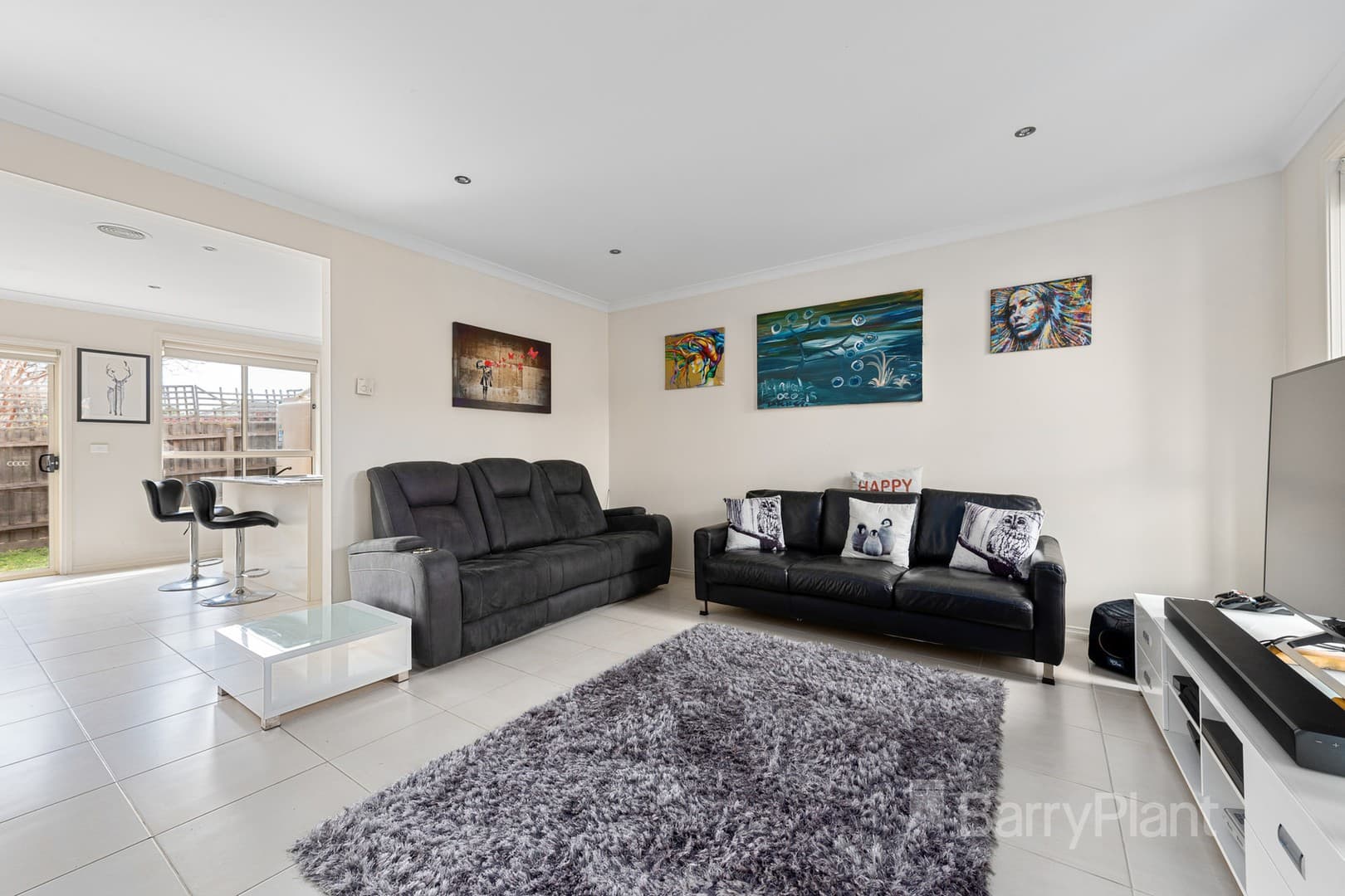 2/5 Logan CourtNoble Park, VIC 3174, Noble Park - Thumbnail 3