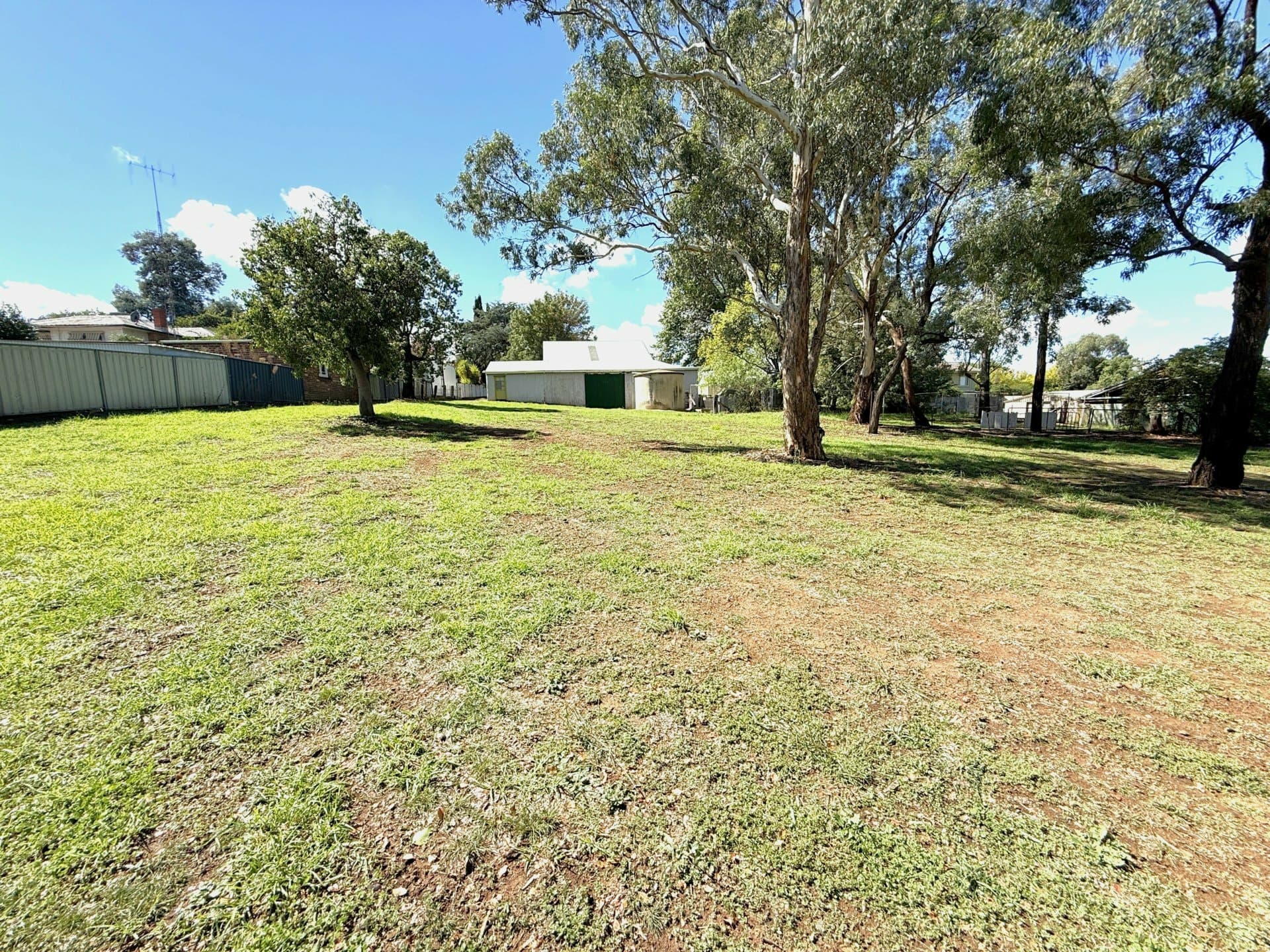 43 Elizabeth Street, Young, Young - Thumbnail 3