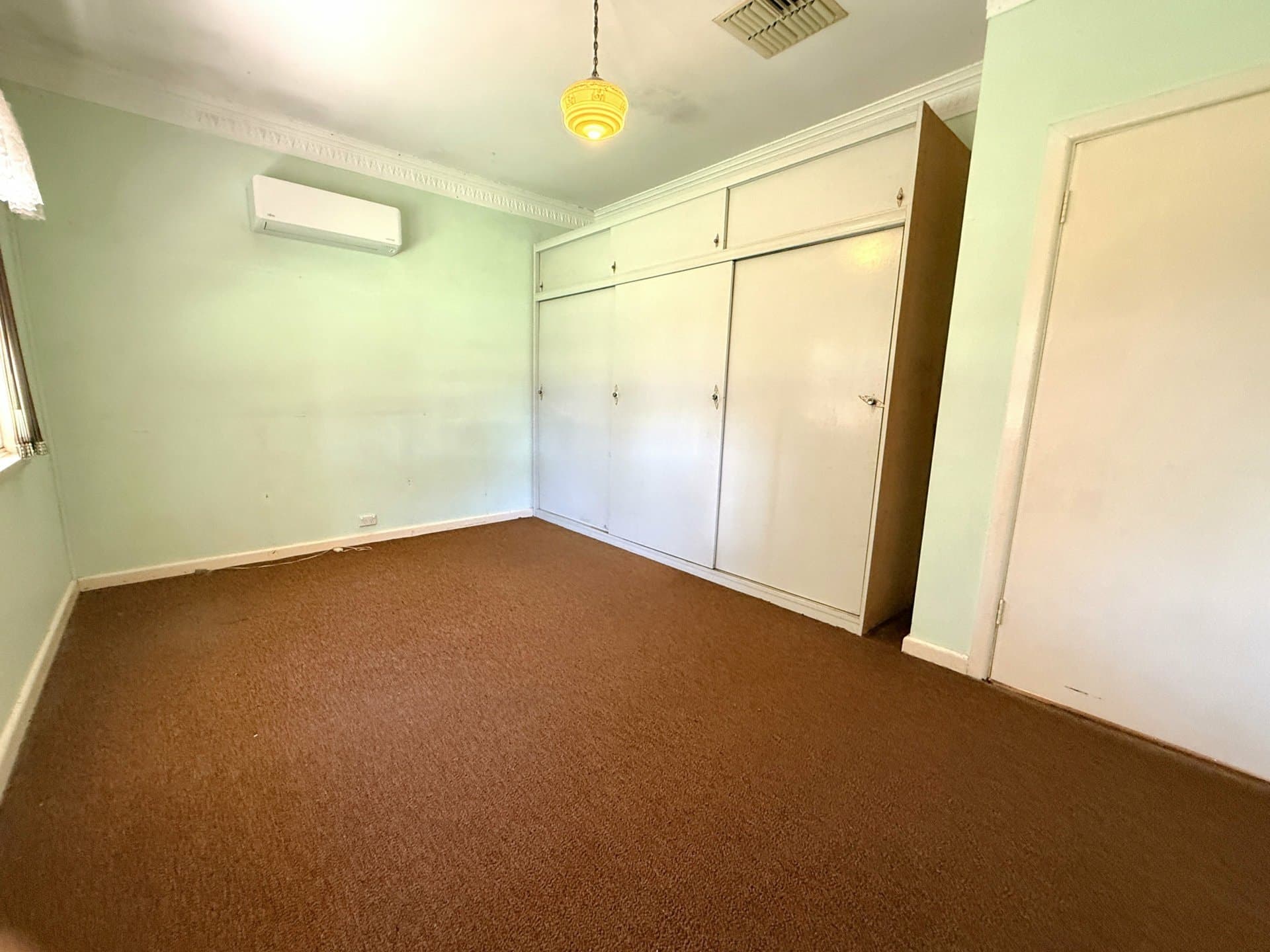 43 Elizabeth Street, Young, Young - Thumbnail 8