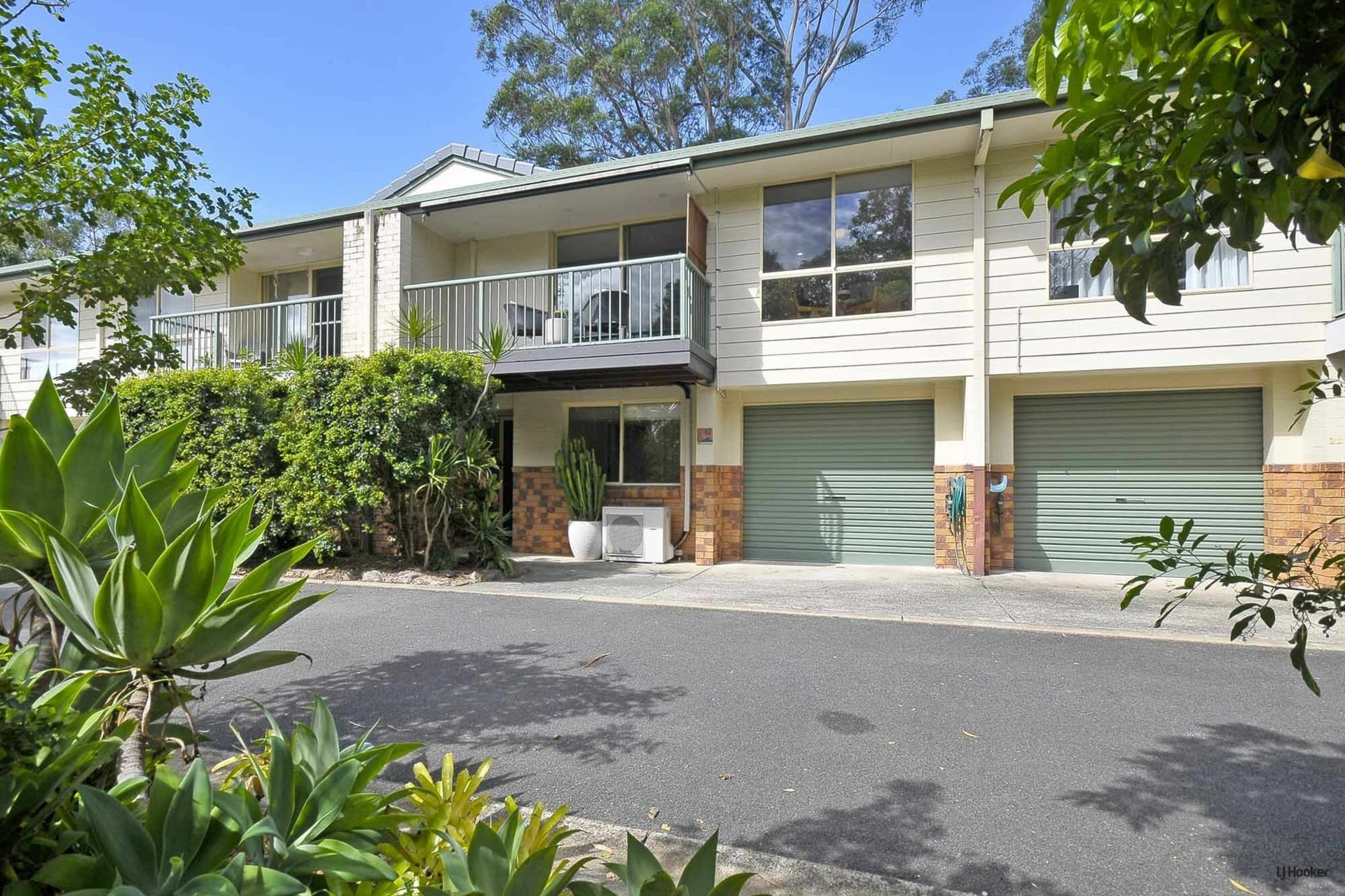 42/15 Simpsons Road, Elanora, Elanora - Thumbnail 2