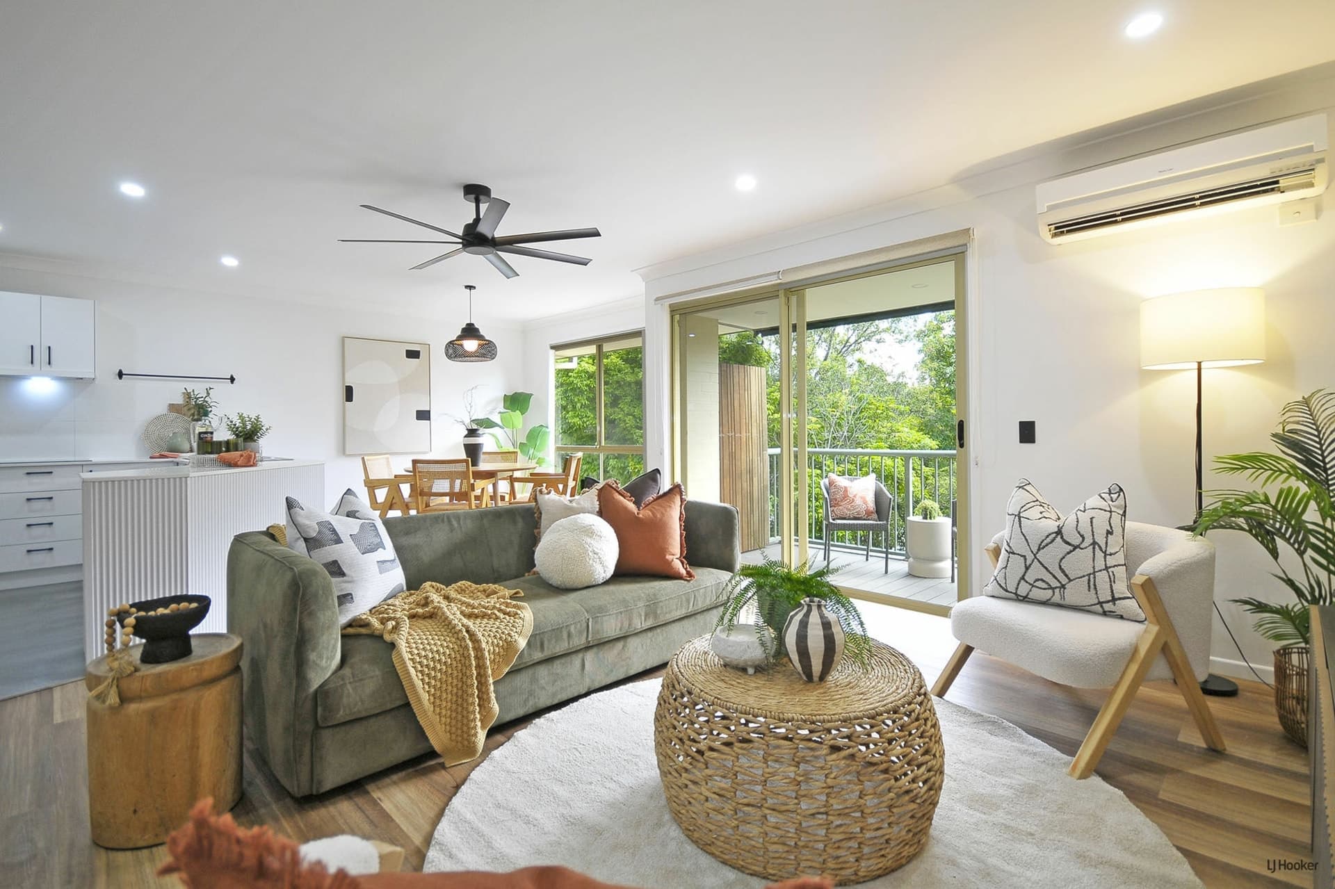 42/15 Simpsons Road, Elanora, Elanora - Thumbnail 4