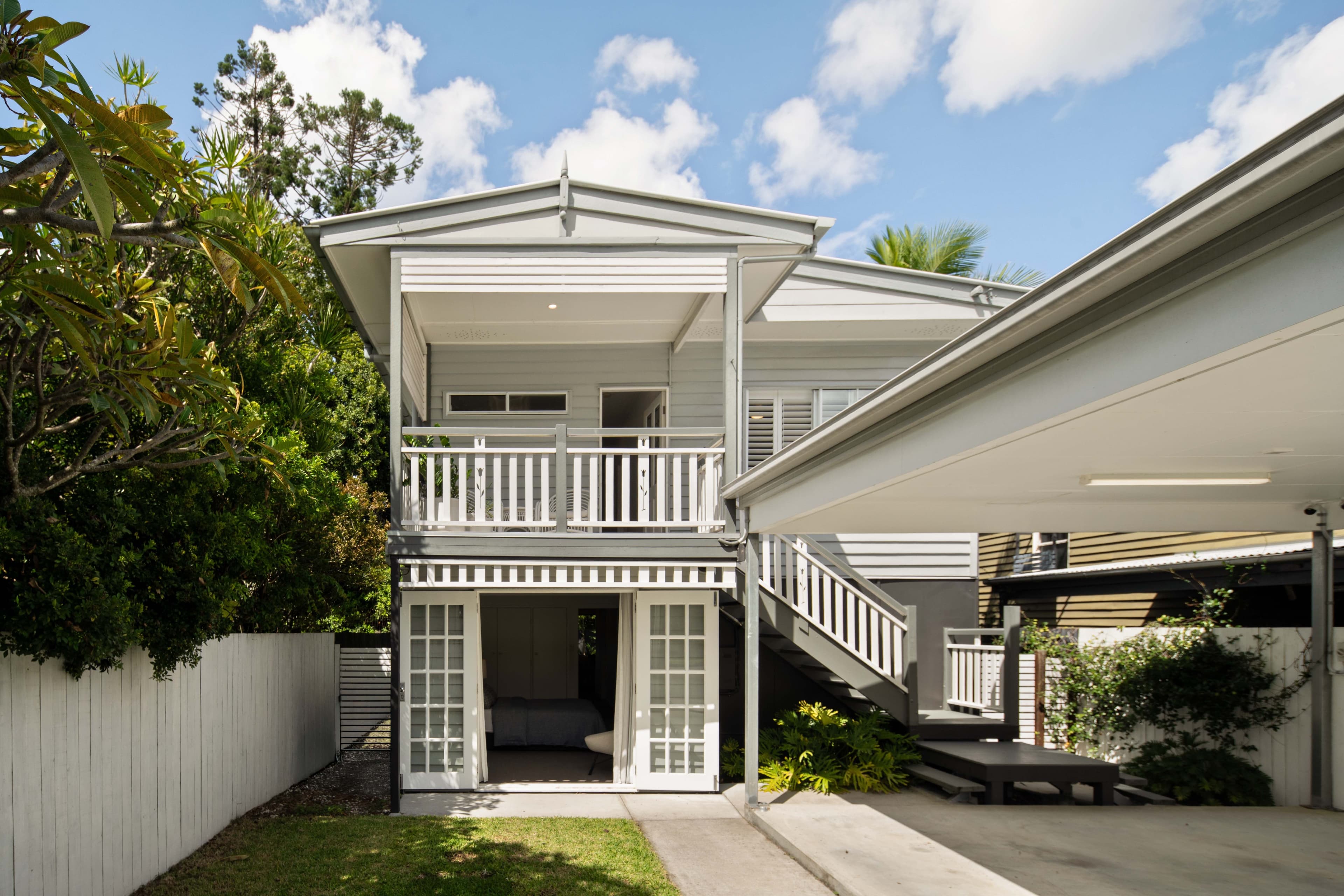 84 Mcconnell Street, Bulimba QLD 4171, Bulimba - Thumbnail 2