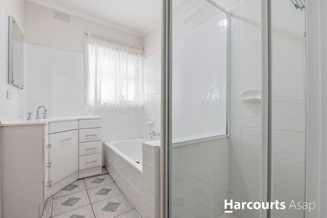 7 Jindabyne Avenue, Dandenong North, VIC 3175, Dandenong North - Thumbnail 6