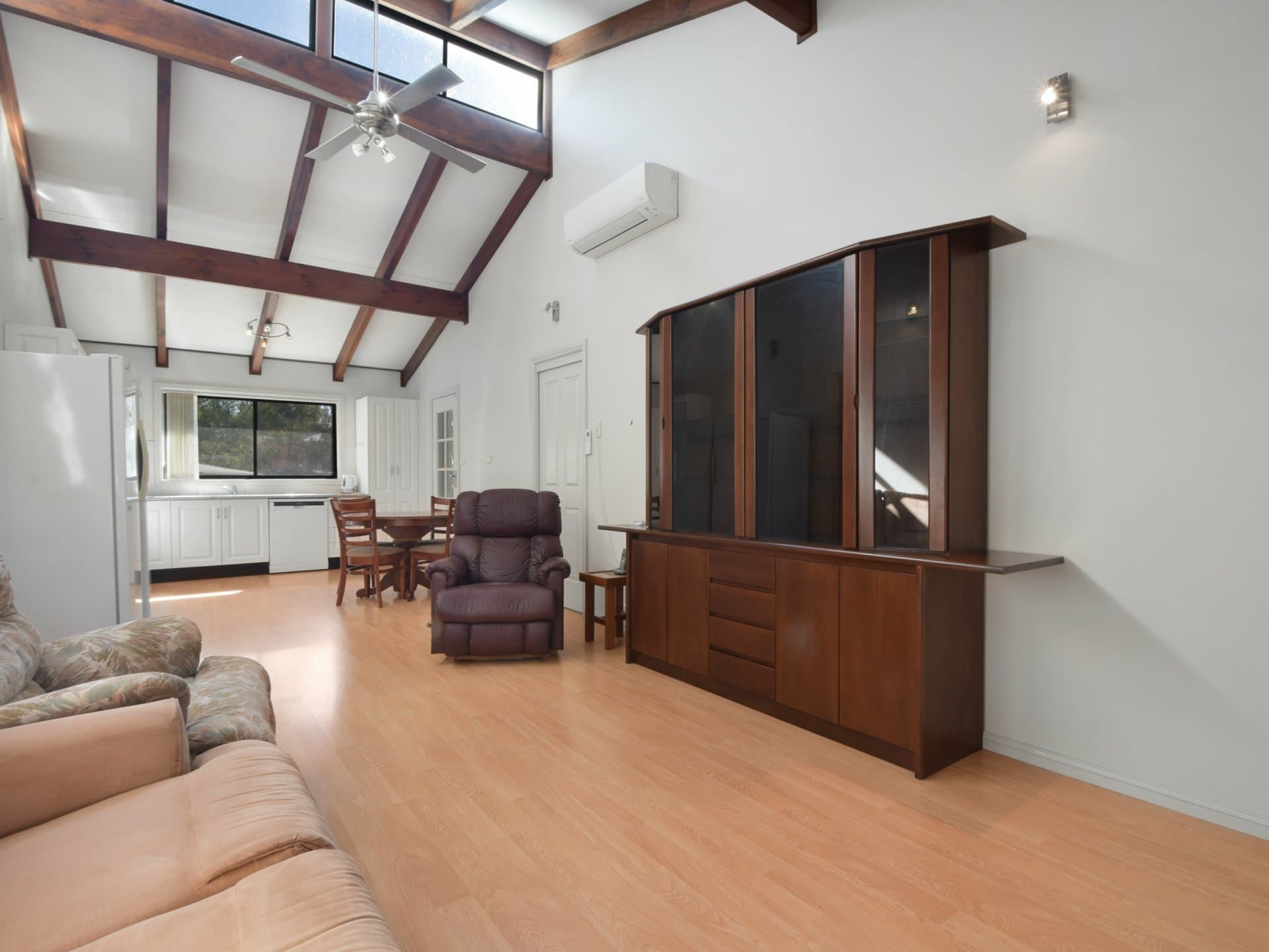 2/11 Jake Miller Place, Young, Young - Thumbnail 8