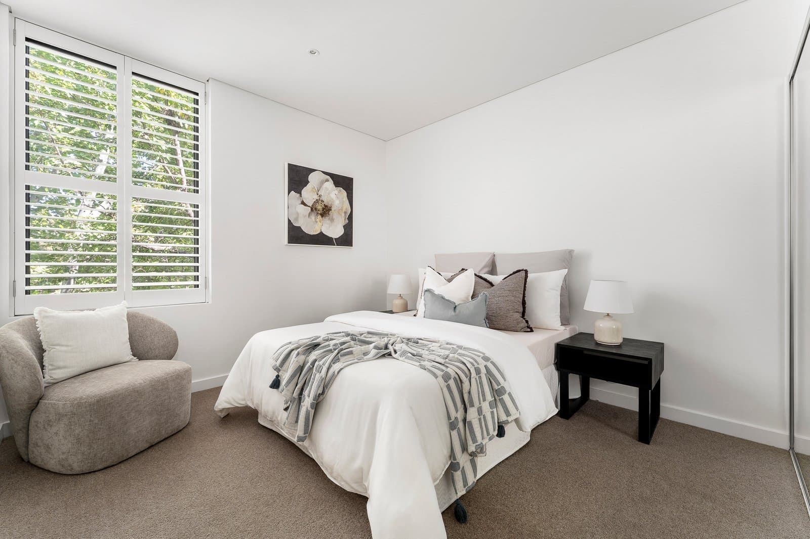 102/53 Chaucer Crescent, Canterbury - Thumbnail 5