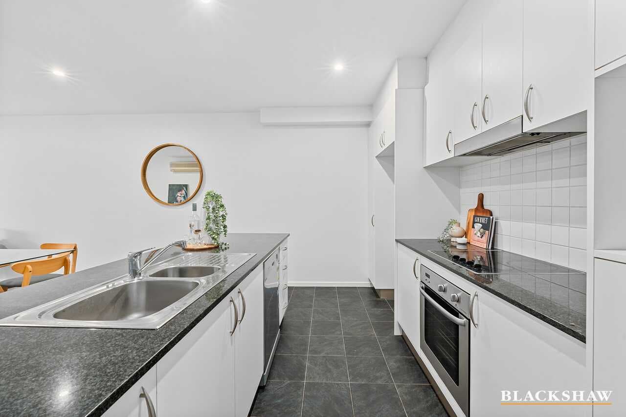 Unit 1/1 Eardley Street, Bruce, Bruce - Thumbnail 5