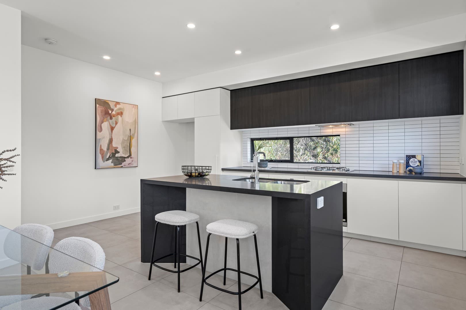 1/3 Granite Way, Keilor East, VIC 3033, Keilor East - Thumbnail 2