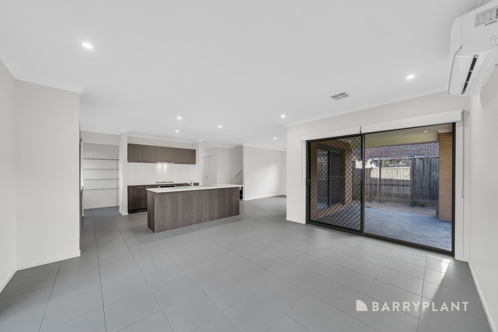 59 Saltmarsh Crescent, Point Cook, VIC 3030, Point Cook - Thumbnail 8