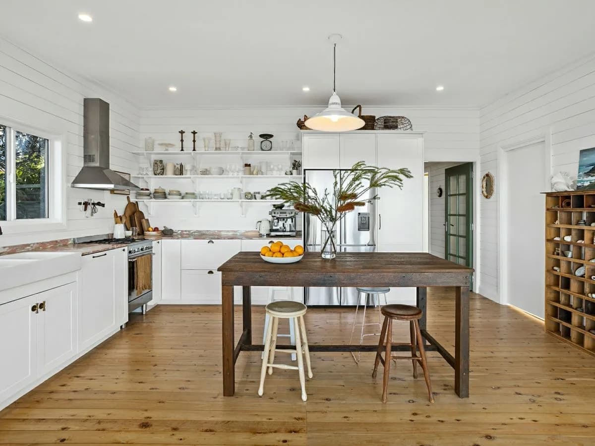 631 Lawrence Hargrave Drive, WOMBARRA, Wombarra - Thumbnail 3