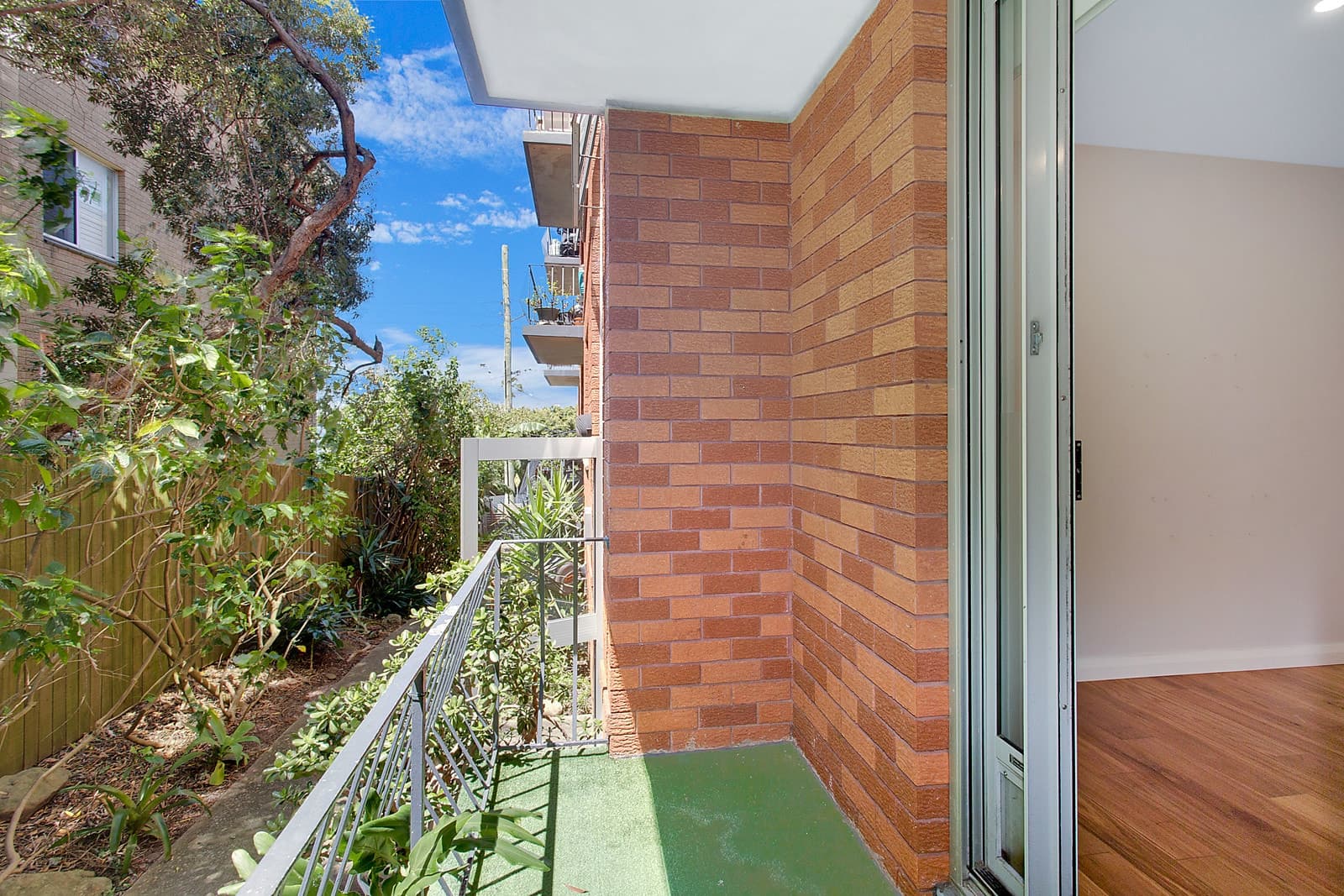 3/70 Harbord Road, Freshwater, Freshwater - Thumbnail 3