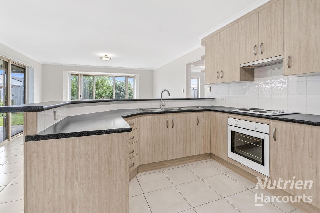 27 Flinders Street, RENMARK, SA 5341, Renmark - Thumbnail 5