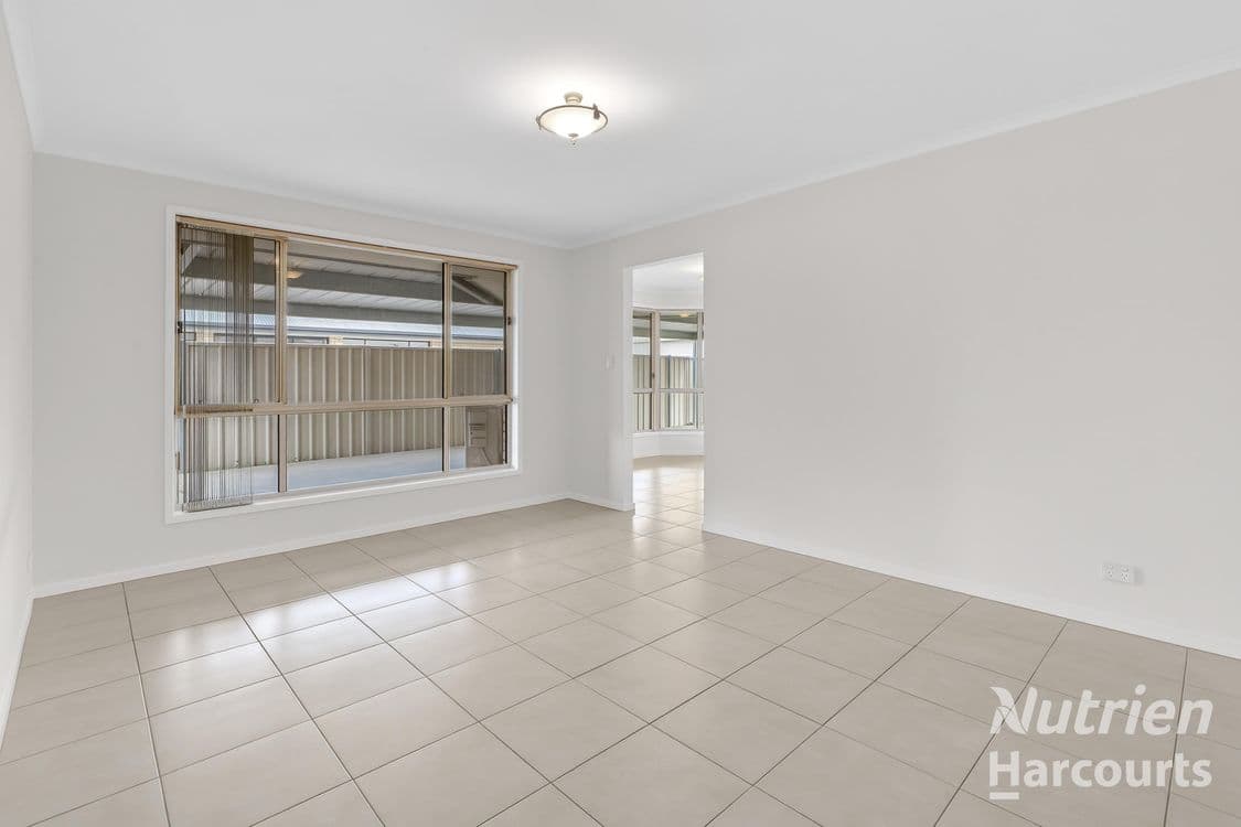 27 Flinders Street, RENMARK, SA 5341, Renmark - Thumbnail 6