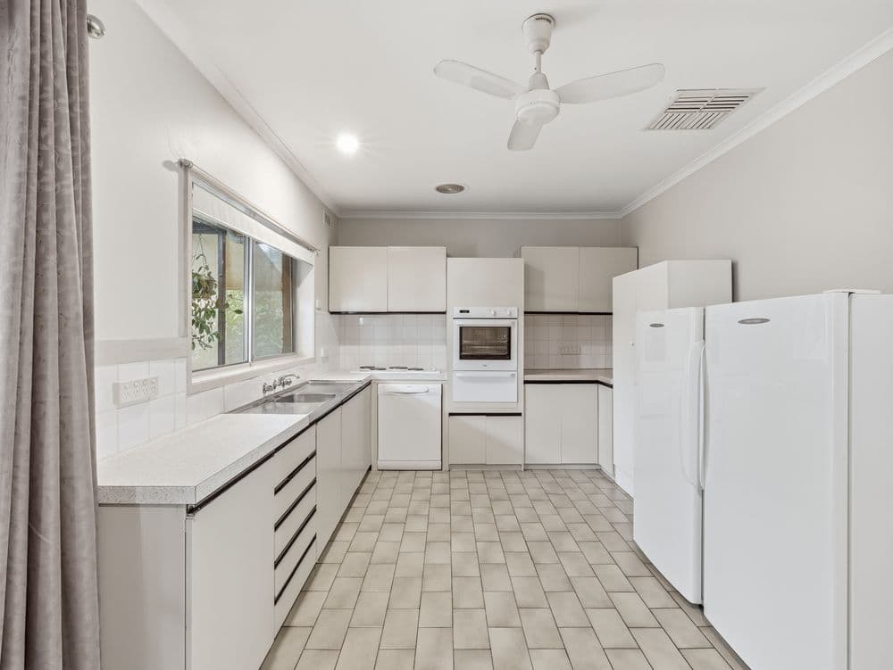 45 Gibbs Lane, MOYHU, VIC 3732, Moyhu - Thumbnail 2