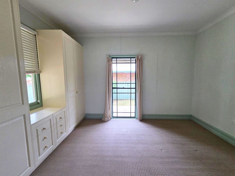 23 Grey Street, GLEN INNES, NSW 2370, Glen Innes - Thumbnail 4