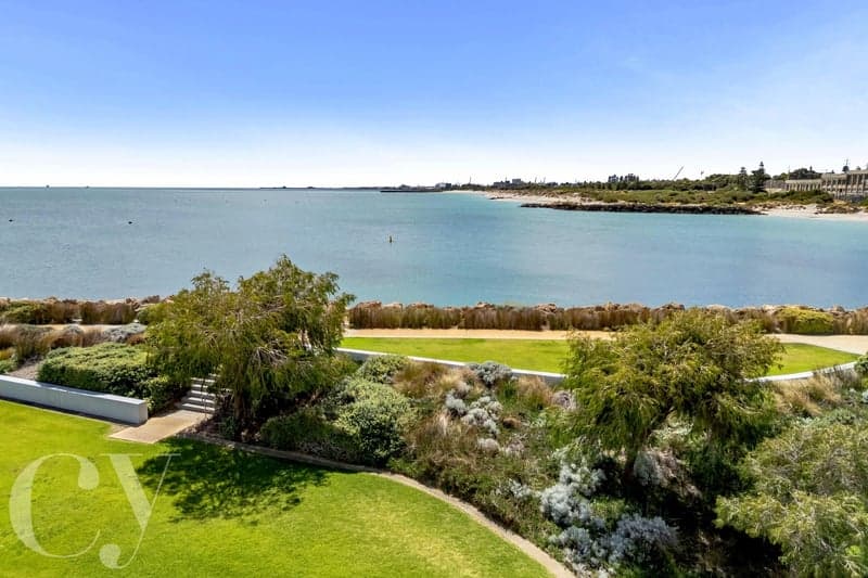 22 Chelydra Point, North Coogee, North Coogee - Thumbnail 8