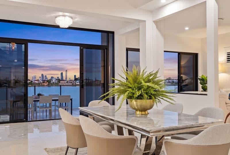 74 Sir Bruce Small Boulevard, Benowa Waters - Thumbnail 6