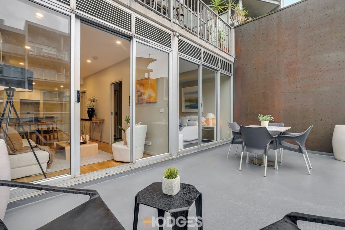 203 / 99 Nott Street, Port Melbourne, VIC, 3207, Port Melbourne - Thumbnail 2