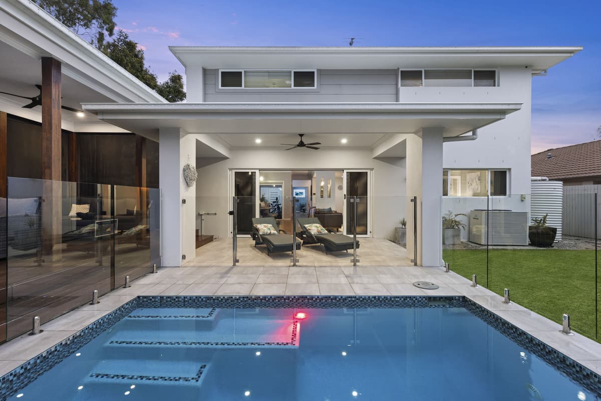 2 Foxwood Circuit, WAKERLEY QLD 4154, Wakerley - Thumbnail 2