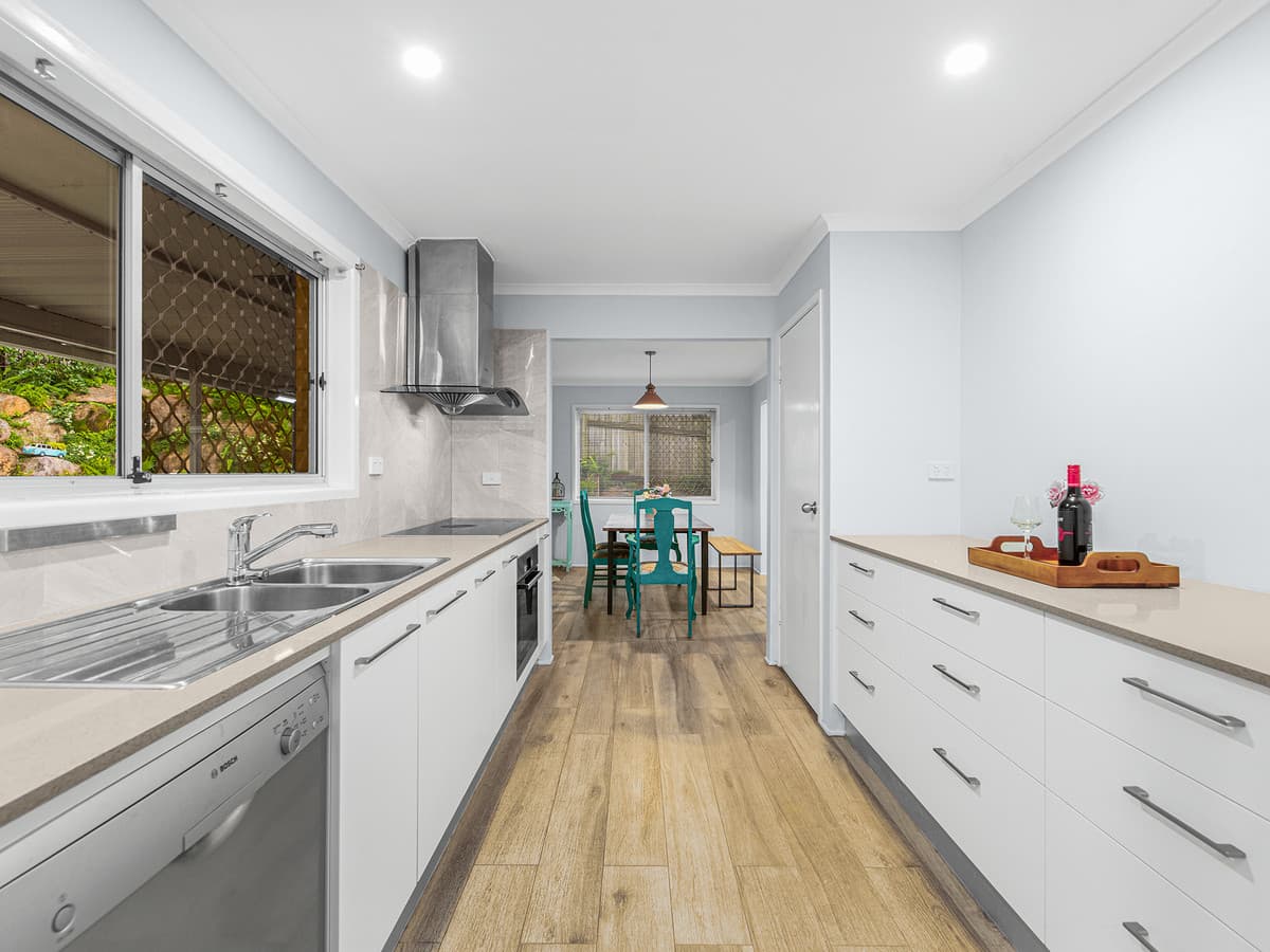 19 Marmindie Street, Chapel Hill QLD 4069, Chapel Hill - Thumbnail 5