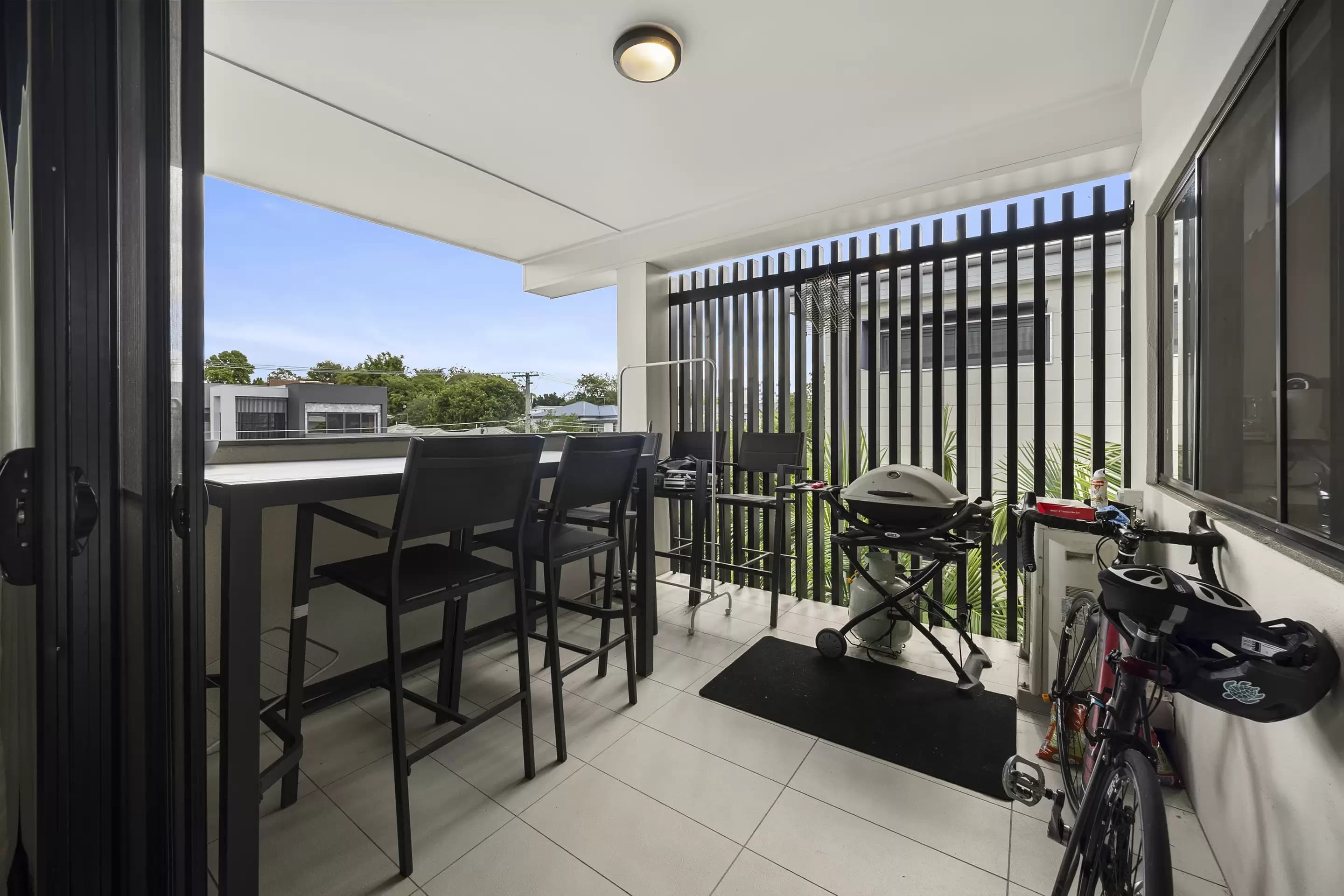 17 Foster Street, Newmarket, Newmarket - Thumbnail 2