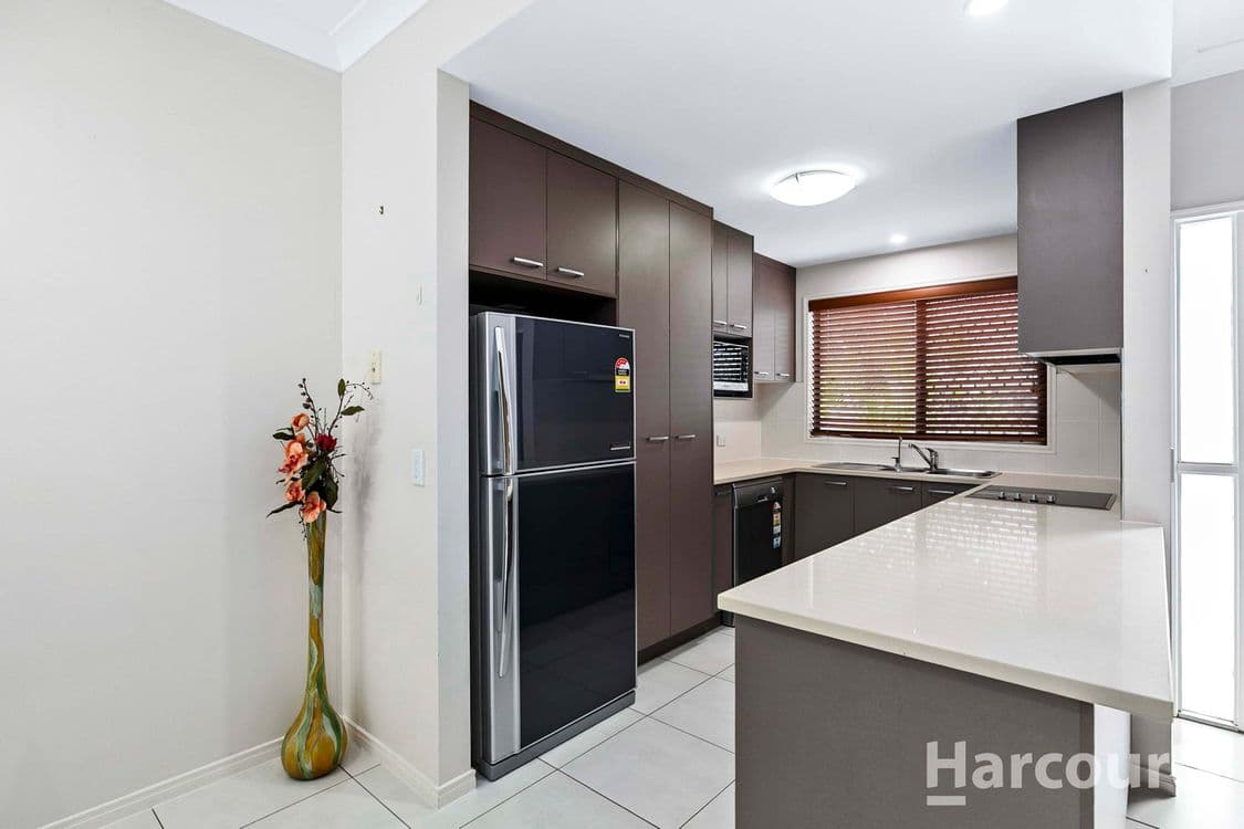 11/29 Tavistock Street, TORQUAY, QLD 4655, Torquay - Thumbnail 3