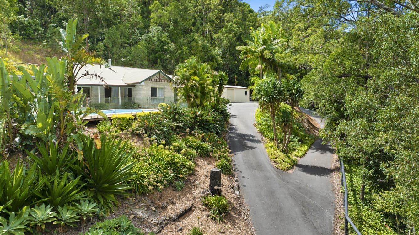 40 Waterfall Drive, WONGAWALLAN, QLD 4210, Wongawallan - Thumbnail 2