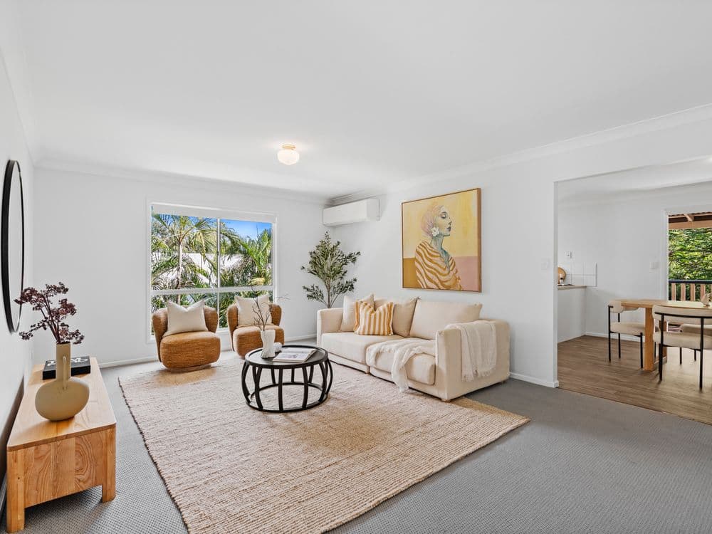 65 Roseglen Street, GREENSLOPES, QLD 4120, Greenslopes - Image 1