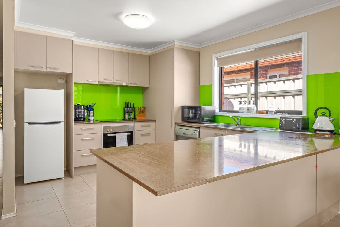 4 Poppy Place, CARRUM DOWNS, VIC 3201, Carrum Downs - Thumbnail 4
